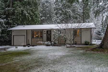 13778 NW Coho Run Bremerton, WA 98312