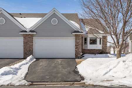 4233 Bristol Run Shoreview, MN 55126