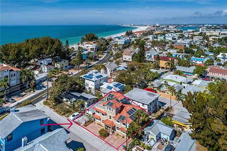 102 Bay PLAZA Treasure Island, FL 33706