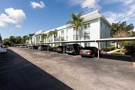 701 Poinsettia Rd #338 Belleair, FL 33756