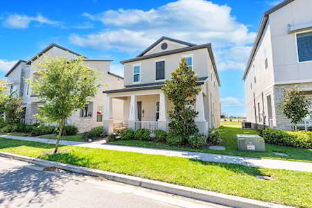10289 Austrina Oak LOOP Winter Garden, FL 34787