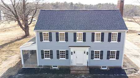 279 Packers Fall Rd Durham, NH 03824