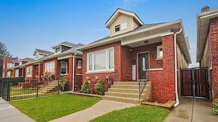 6608 S Richmond St Chicago, IL 60629