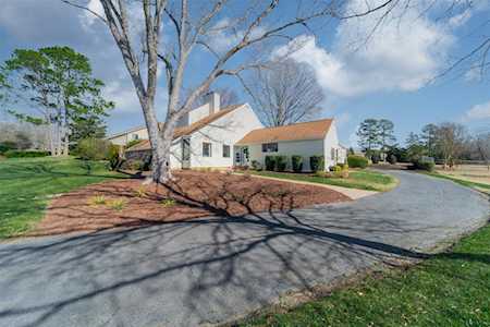 8309 Raintree Ln Charlotte, NC 28277