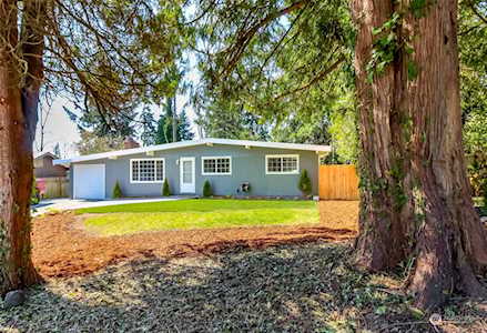 31029 7th Ave SW Federal Way, WA 98023