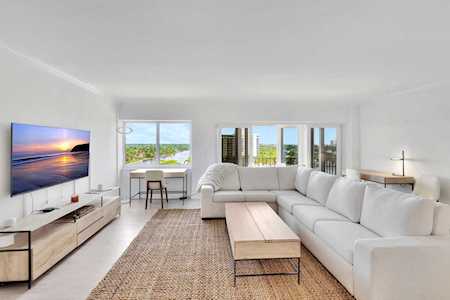 86 Macfarlane Drive #9e Delray Beach, FL 33483