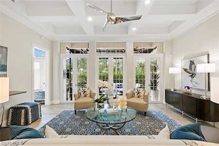313 S 7th Ave #601 Naples, FL 34102
