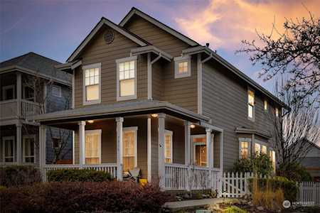 7918 Douglas Ave SE Snoqualmie, WA 98065
