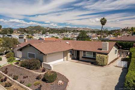 1331 La Mirada Way Escondido, CA 92026