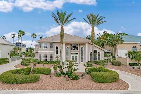2056 Country Club Drive Port Orange, FL 32128