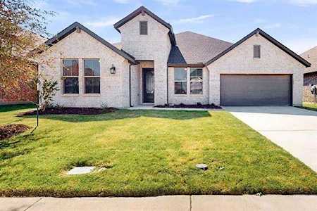1432 Lawnview Drive Forney, TX 75126