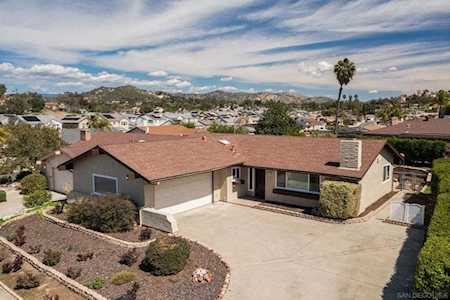 1331 La Mirada Way Escondido, CA 92026