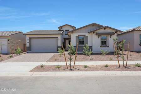 17401 W Wood Drive Surprise, AZ 85388