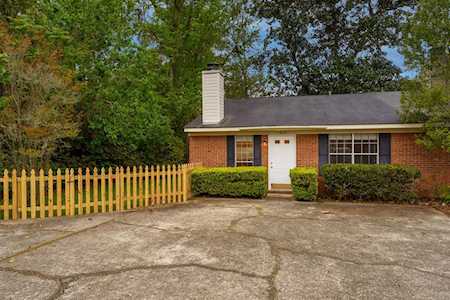 1013 Holland Dr Tallahassee, FL 32301