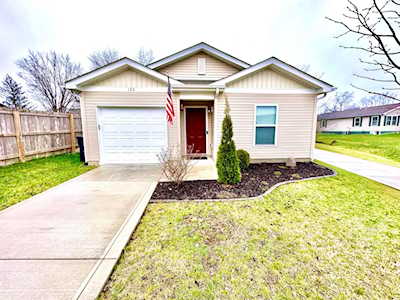 120 Twin Creek Way Lancaster, OH 43130