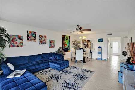 142 S Laurel Dr #603 Margate, FL 33063