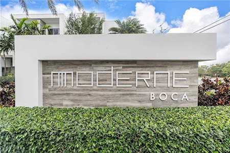 4011 NW 17th Ave #4011 Boca Raton, FL 33431