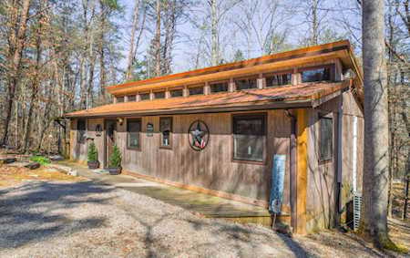 2040 Echo Point Rd Bronston, KY 42518