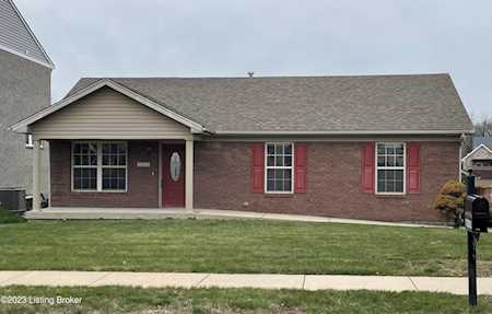 11202 Remembrance Ln Louisville, KY 40229