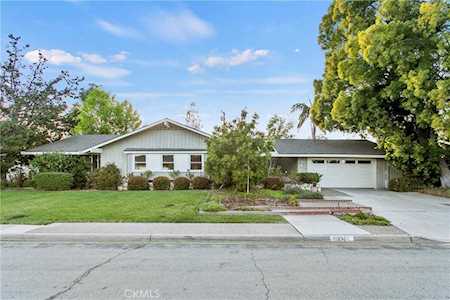 13301 Sussex Place North Tustin, CA 92705