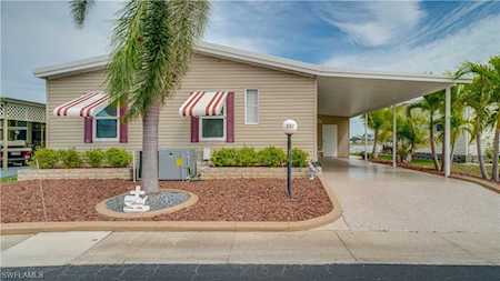 307 Dawn Dr North Fort Myers, FL 33903