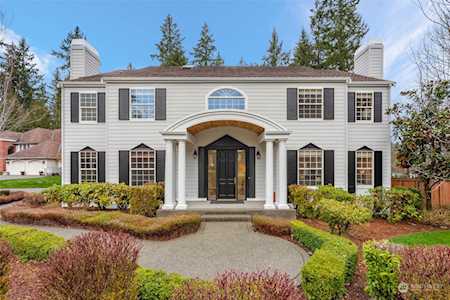 2406 246th Place NE Sammamish, WA 98074