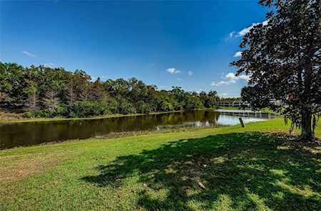 1400 Water View Dr W #104 Largo, FL 33771