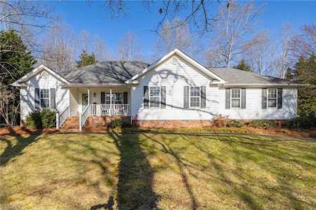 7513 Bartonshire Court Oak Ridge, NC 27310