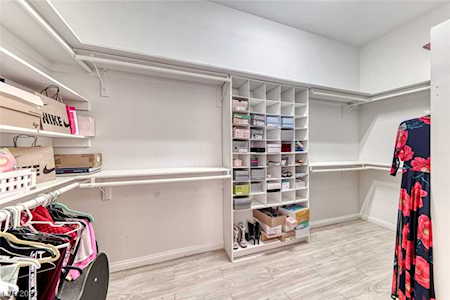 390 Glocker Ct Henderson, NV 89012