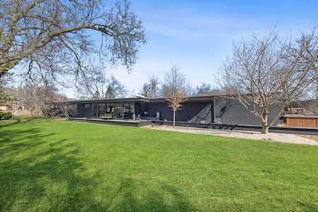 258 S Brookdale Ln Palatine, IL 60067