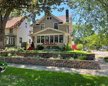 1756 Minnehaha Avenue W Saint Paul, MN 55104