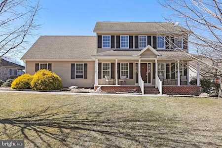 12008 Greenridge Dr Waynesboro, PA 17268