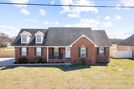 1138 Stratus Dr Murfreesboro, TN 37127