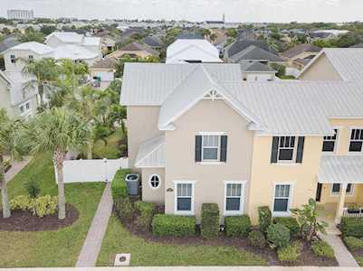 10511 SW Academic Way Port St Lucie, FL 34987