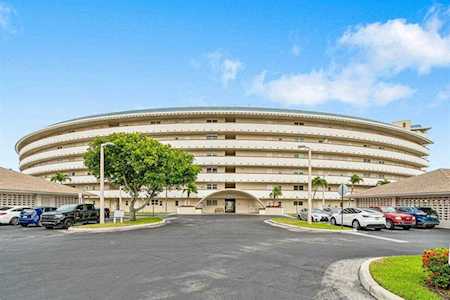 1427 E Hillsboro Boulevard #326 Deerfield Beach, FL 33441