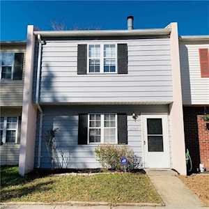 12767 Woodside Ln Newport News, VA 23602