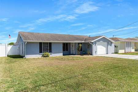 13618 Evelane Dr Hudson, FL 34667