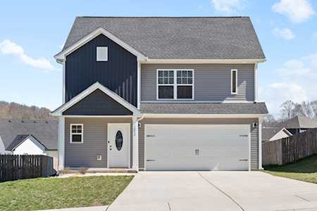 1073 Winesap Rd Clarksville, TN 37040