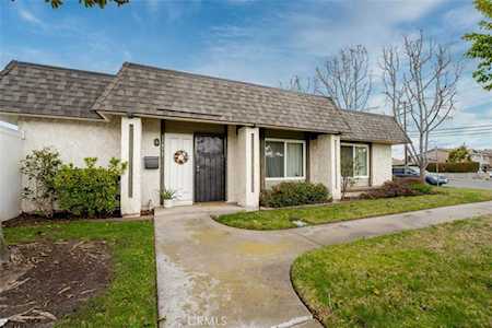 11875 Amethyst Ct Fountain Valley, CA 92708