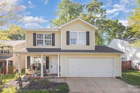 1023 Valley Forge Dr Clover, SC 29710