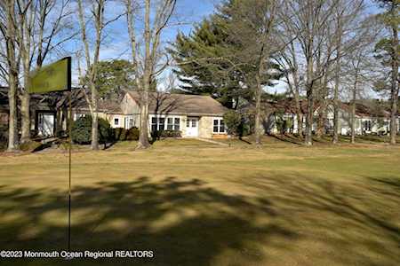 591 Burtons Ct #B Manchester, NJ 08759