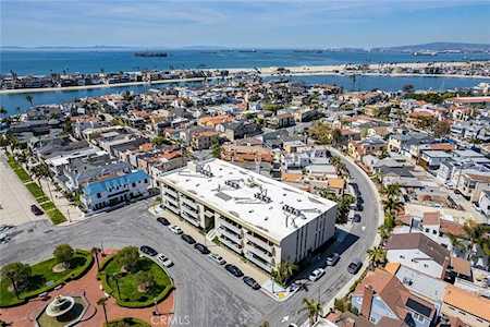 103 Ravenna Dr #18 Long Beach, CA 90803