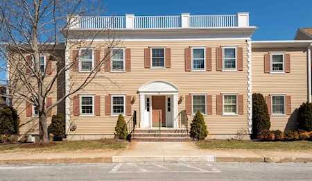 18 Weatherly Dr #5 Salem, MA 01970