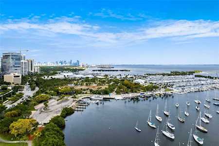 2951 S Bayshore Dr #204 Miami, FL 33133
