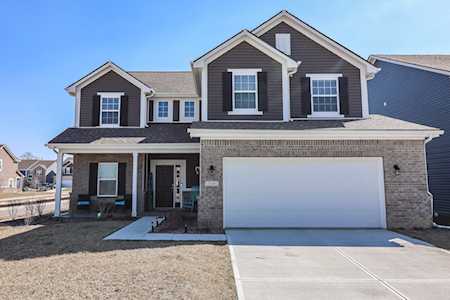 5719 Teak Ln Mccordsville, IN 46055