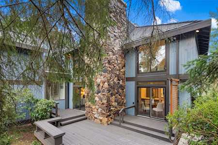 4517 170th Place NE #1 Redmond, WA 98052