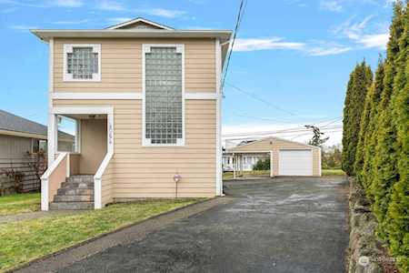 4054 34th Ave SW Seattle, WA 98126