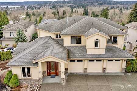 8340 NE 187 Way Kenmore, WA 98028