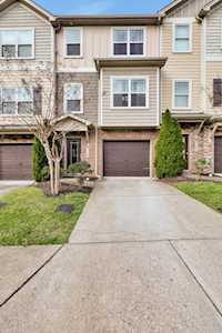 1129 Woodbury Falls Ct Nashville, TN 37221