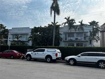 3915 N Meridian Ave #103 Miami Beach, FL 33140